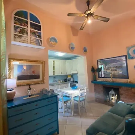 Апартаменты Casa Scrigno Di Mare-pineta Vicinissimi